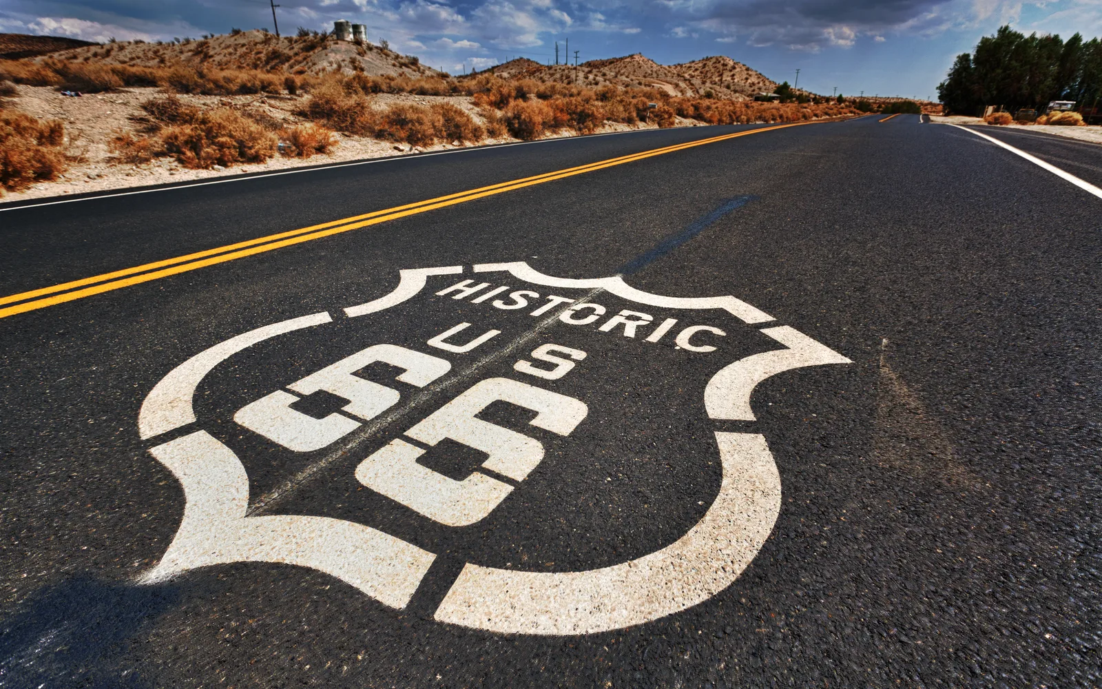 Historic Route 66 between Victorville and Barstow, California